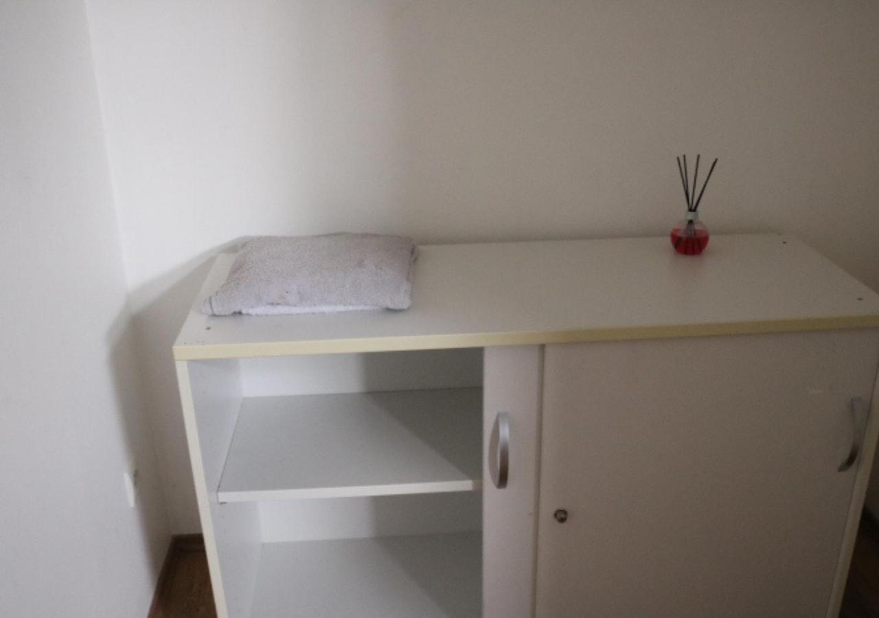 Le Wolf - 1 Chambre Privee Dans Un Appartement - 5Mn Tram Du Centre Ville - 15Mn Tram Gare Tgv Mulhouse - Wifi - Parking 牟罗兹 外观 照片